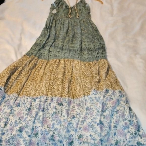 Angie Woman's Green Mixed Print Tiered Halter Maxi Dress, Size: S, NWT - Picture 8 of 9